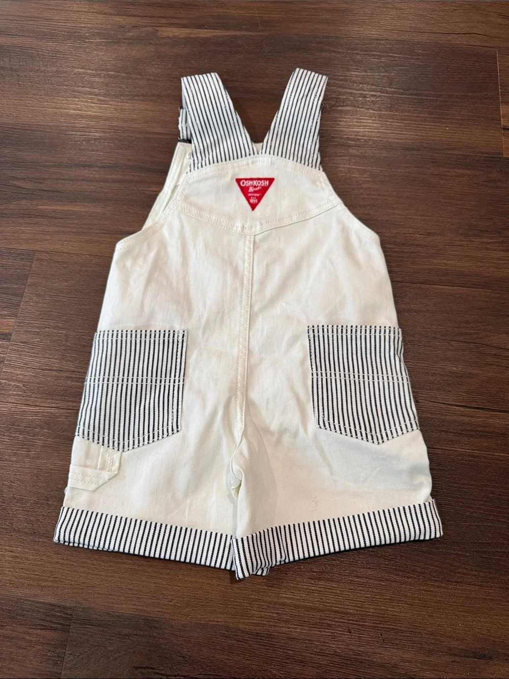 OshKosh Bgosh oshkosh gosh